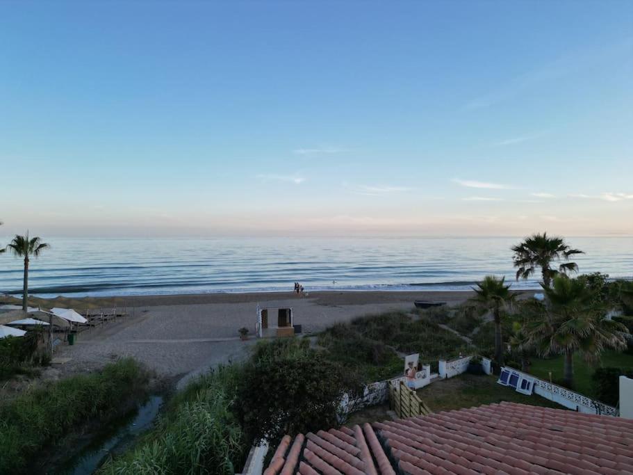 Luxury House Front Line Marbella